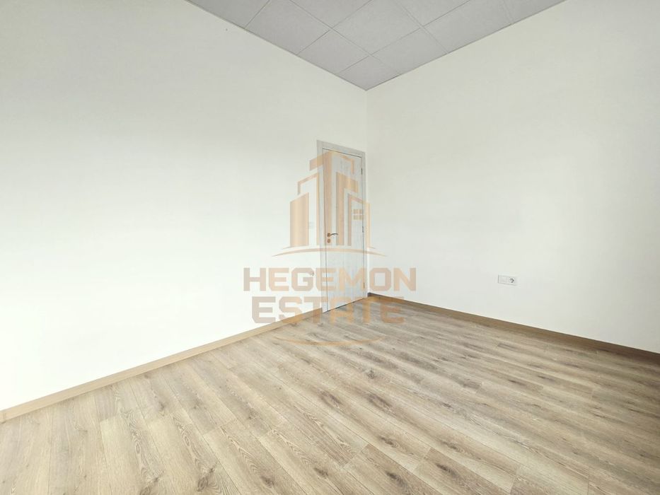 Продава се Тристаен апартамент в Варна, Младост 1 - 92 кв.м за 771 €/кв.м - Снимка #3