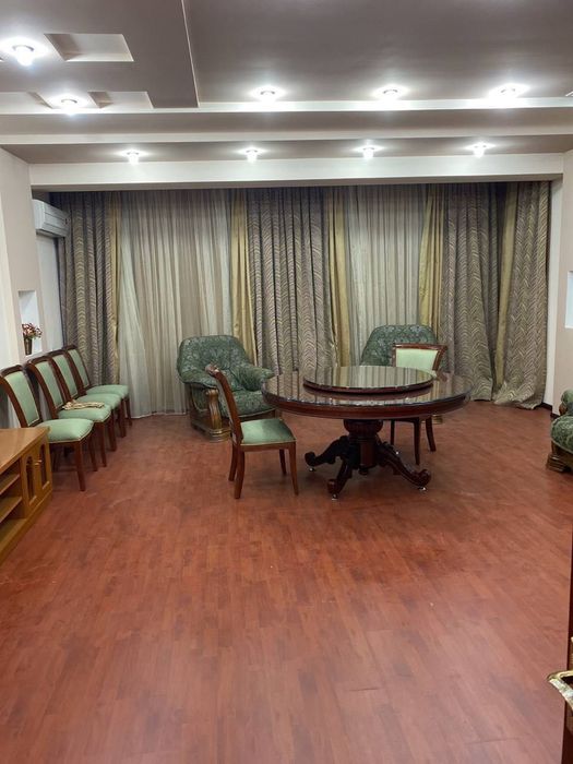 Новостройка Продается 4 комнатная квартира ремонт ул.Ойбек Мирабад