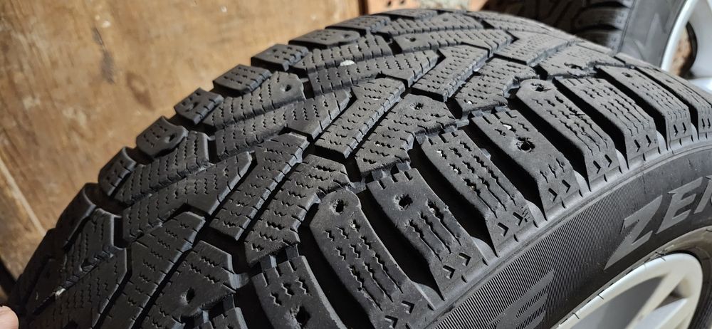 Roti Jante Anvelope iarnă Run Flat BMW F30, F31, F32, F33, F34, 225 55