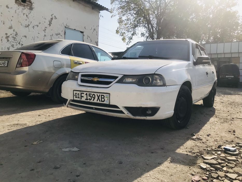 Нексия 2 сотилади