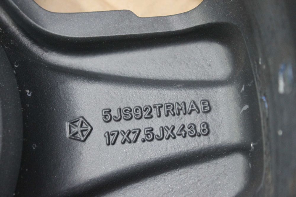 Джанти 17" 5x127 Jeep Commander, Wrangler