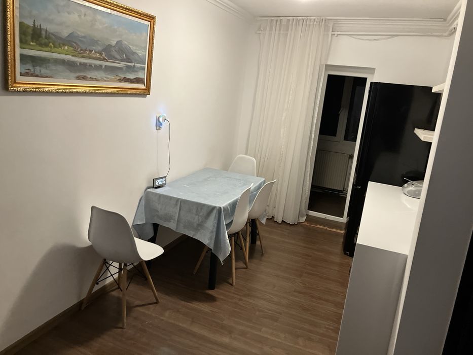 Apartament pentru chirie 3 camere complet mobilat  Bradet deosebit