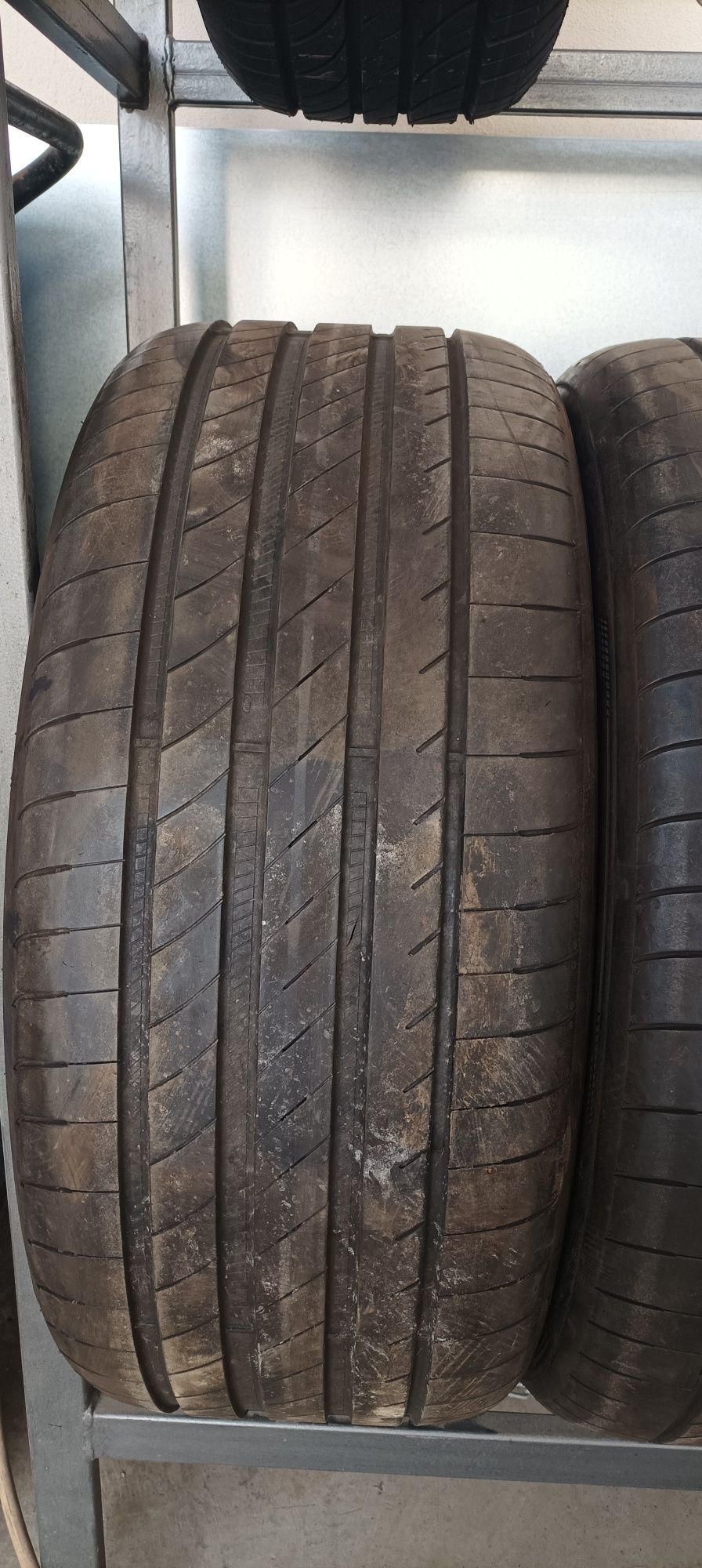 Летни гуми Goodyear 265 40 20 DOT 3822