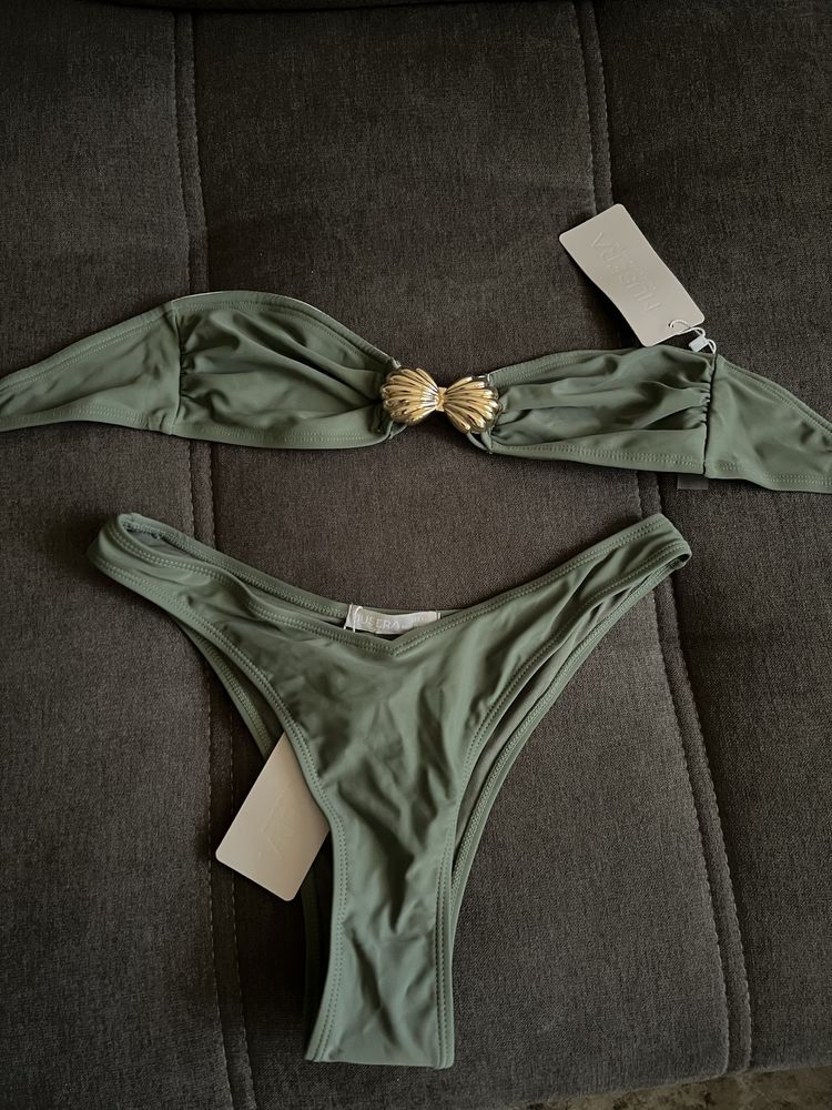 Costum baie Nou cu Eticheta