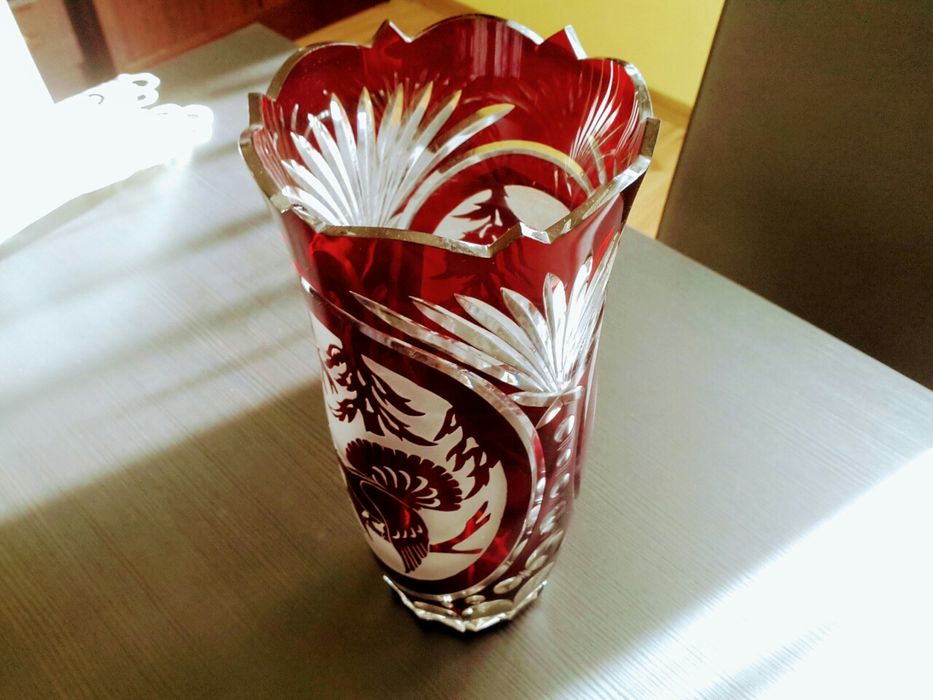 Vaza cristal , motive vanatoare.