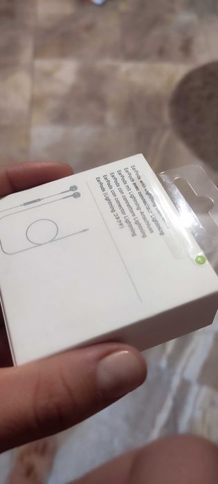 Слушалки за Apple