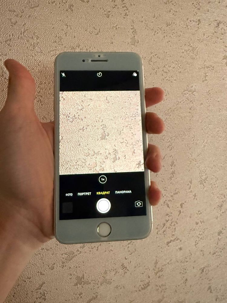 iPhone 8 plus 64 гб идеальное состояние