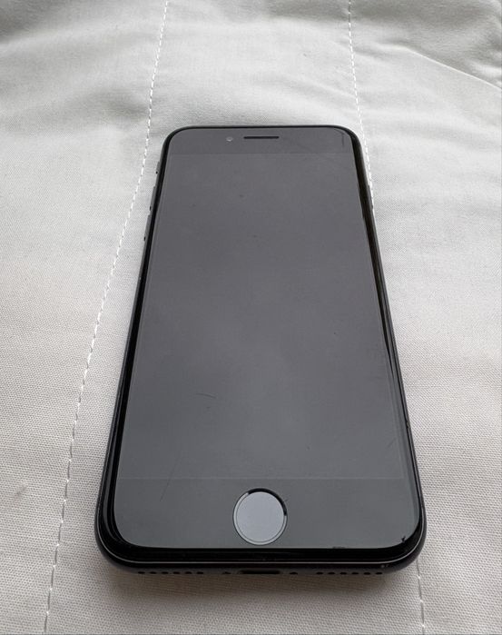 iPhone 8 Black - impecabil