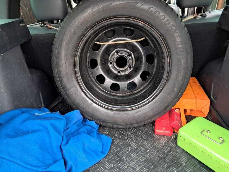 dacia Duster motor 1.6 benzina+gpl