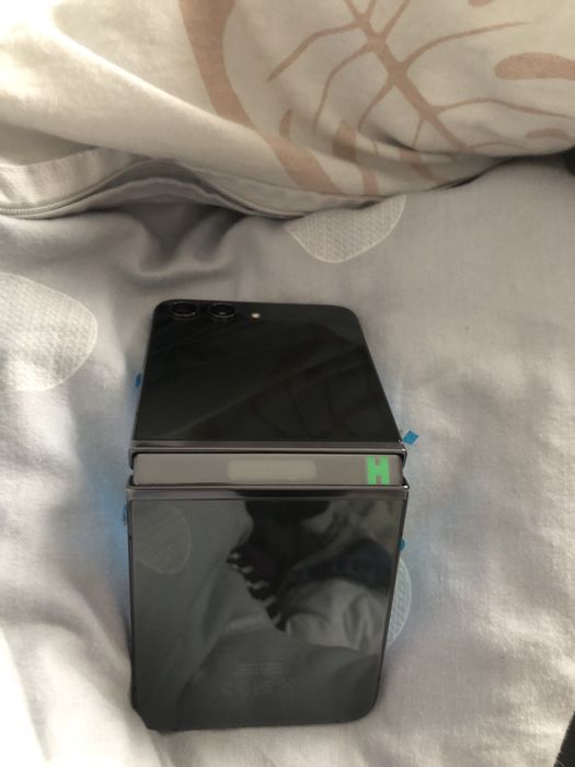 Samsung Galaxy Z Flip 5