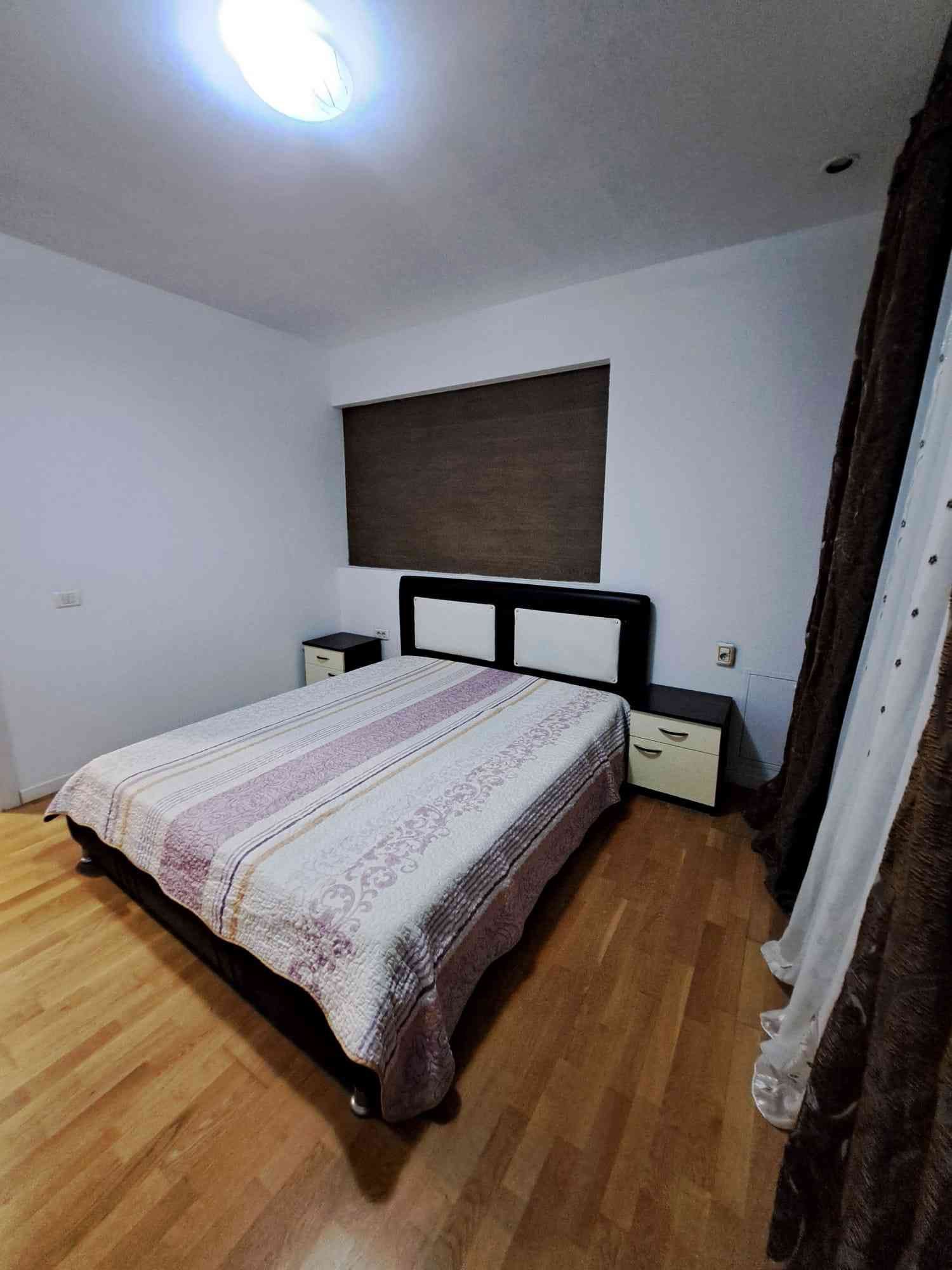 Apartament de închiriat.