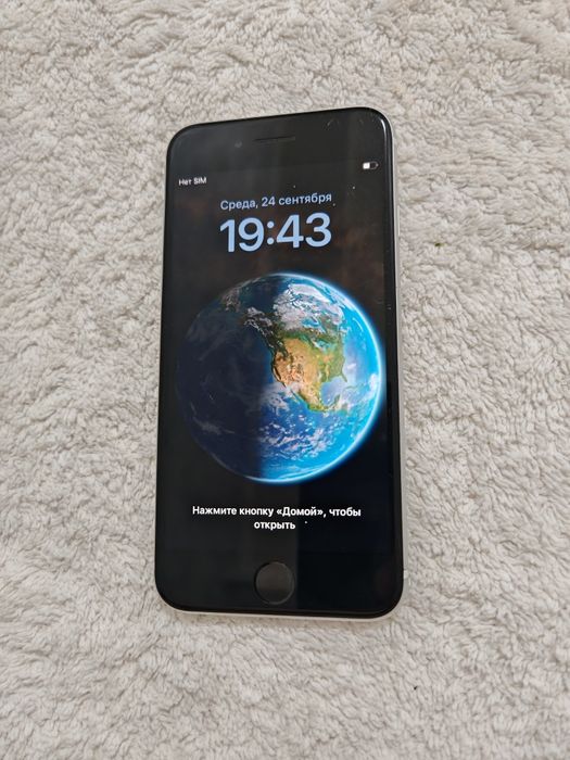 IPhone SE  128GB LL/A  IDEAL Yomkost 100 %
