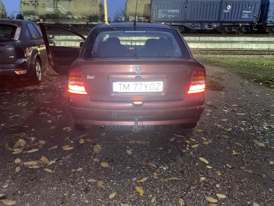 Opel Astra 1.8 benzina
