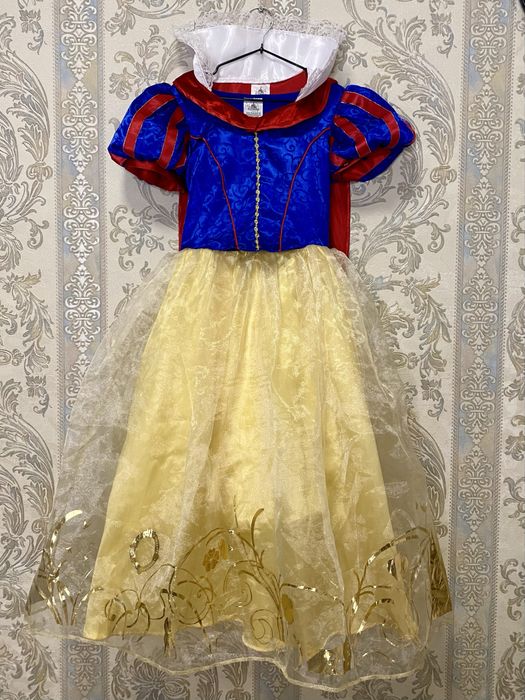 Карнавальные платья Белоснежка и Золушка, Disney Store