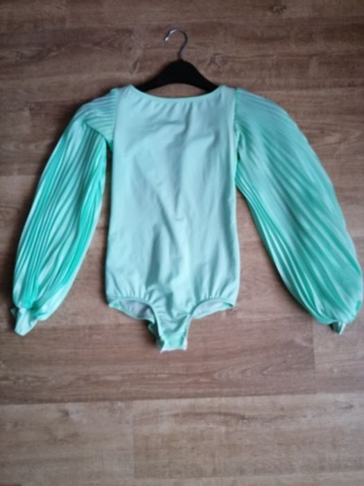 Vând Rochițe dans sportiv