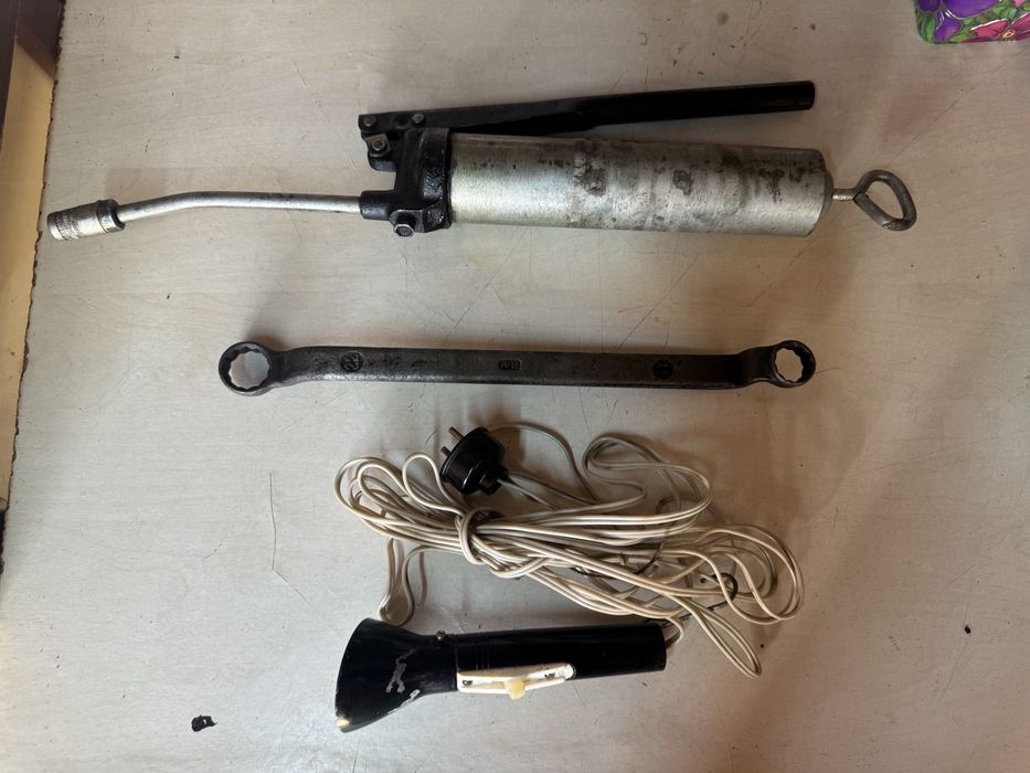 Gaz 69 / M461 - trusa scule