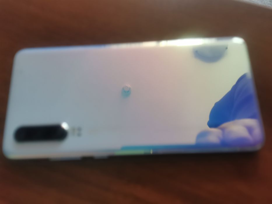 Huawei p30 работещ за части