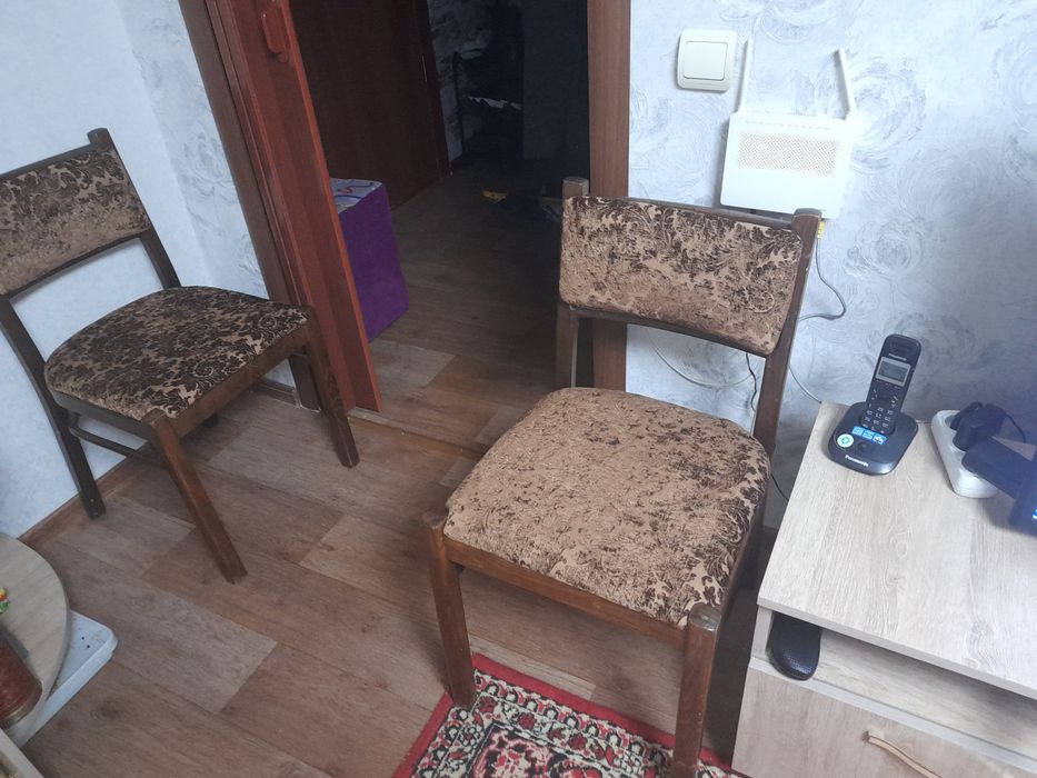 Стулья мягкие для гостинной