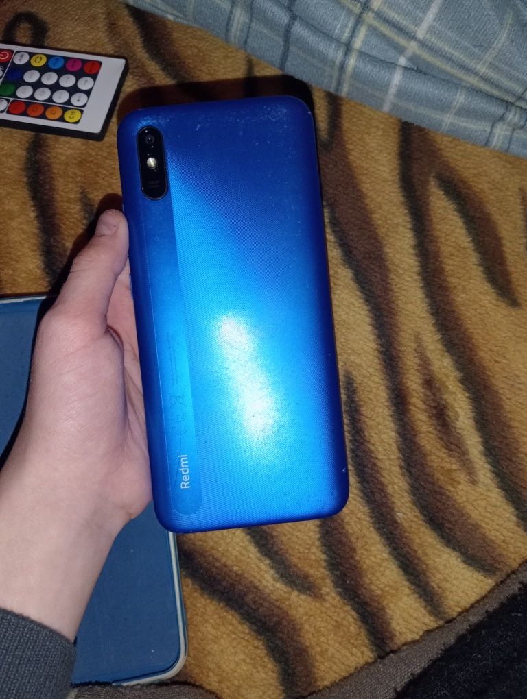 Продам телефон redmi 9A