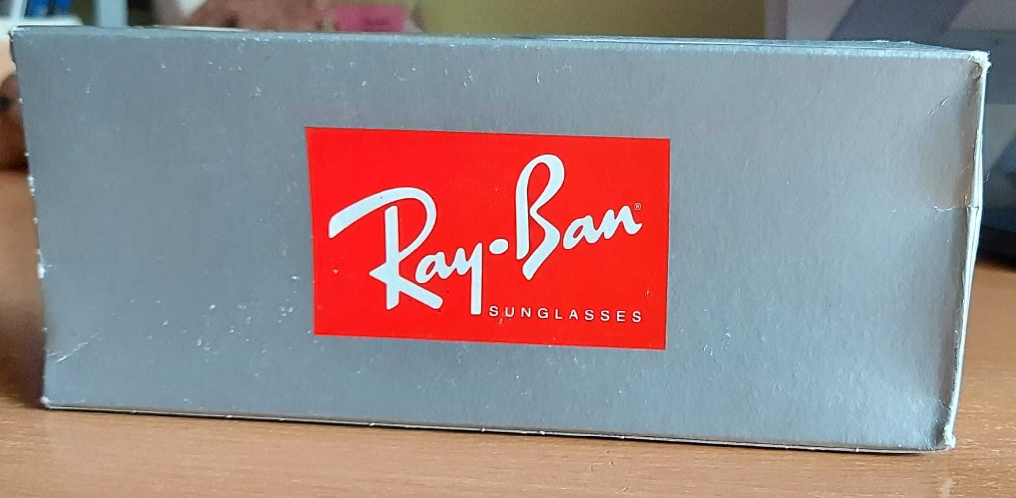 Ochelari de soare unisex Clubmaster Ray-Ban Polarizati