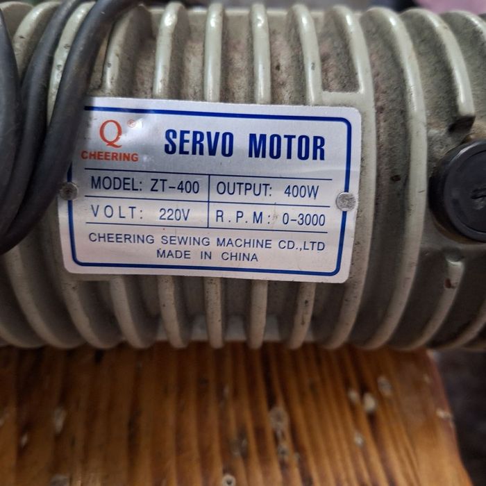 Motor servo industrial pt masina de cusut