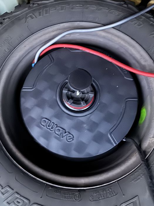 Land Rover Freelander 2 •2.2 Ford• Sistem Audio High-End Hertz Audison