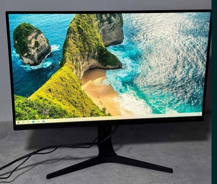 Монитор сотилади IMMER 27