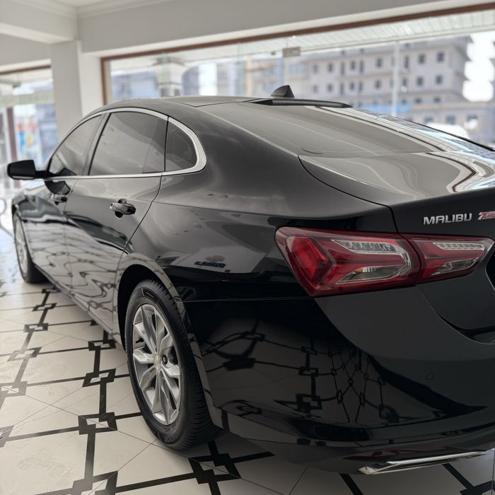 Malibu premier Сотилади