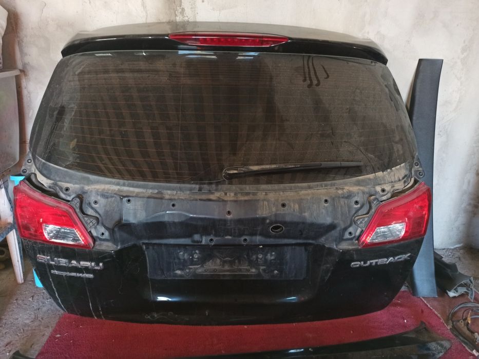 Крышка багажника Subaru outback br европа