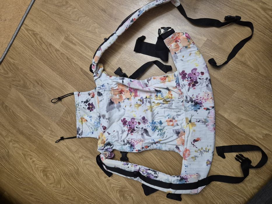 Luna Plus – marsupiu ergonomic