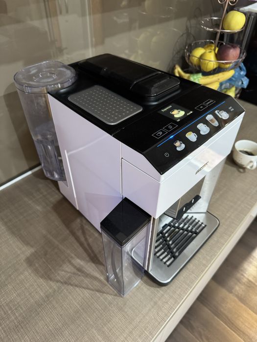 Espressor Siemens EQ500 integral