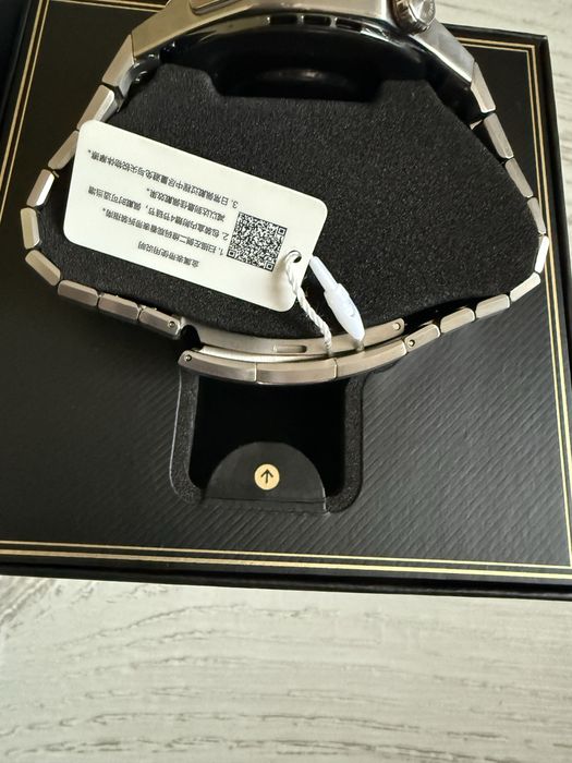 ЧИСТО НОВ Huawei Watch GT 5 Pro Titanium 24м. ГАРАНЦИЯ