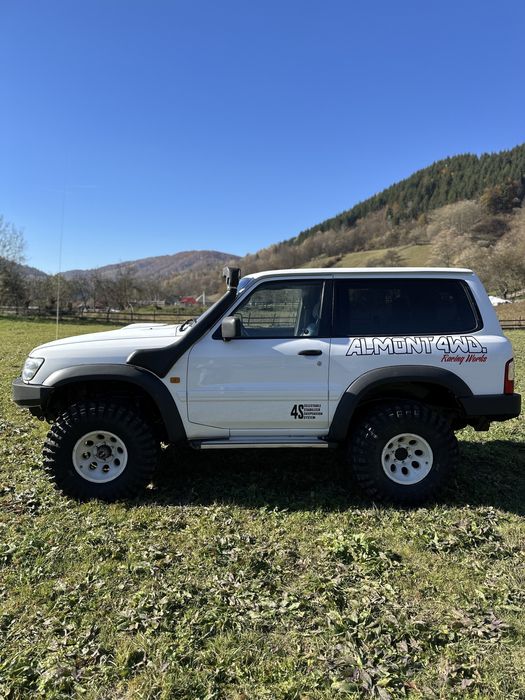 Nissan Patrol Y61