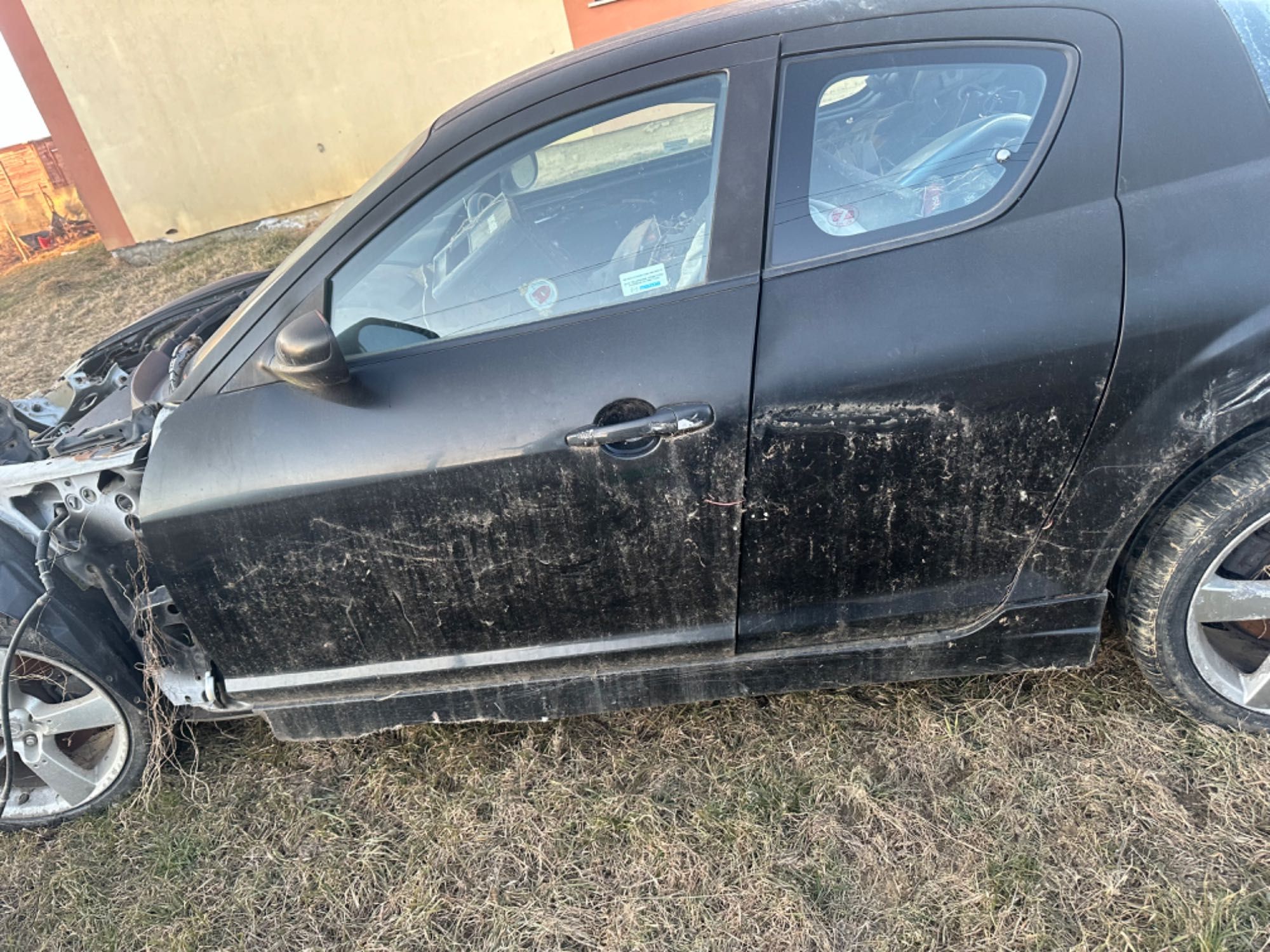Dezmembrez mazda rx8 motor vandut radiatoare oglinzi stopuri cutie de