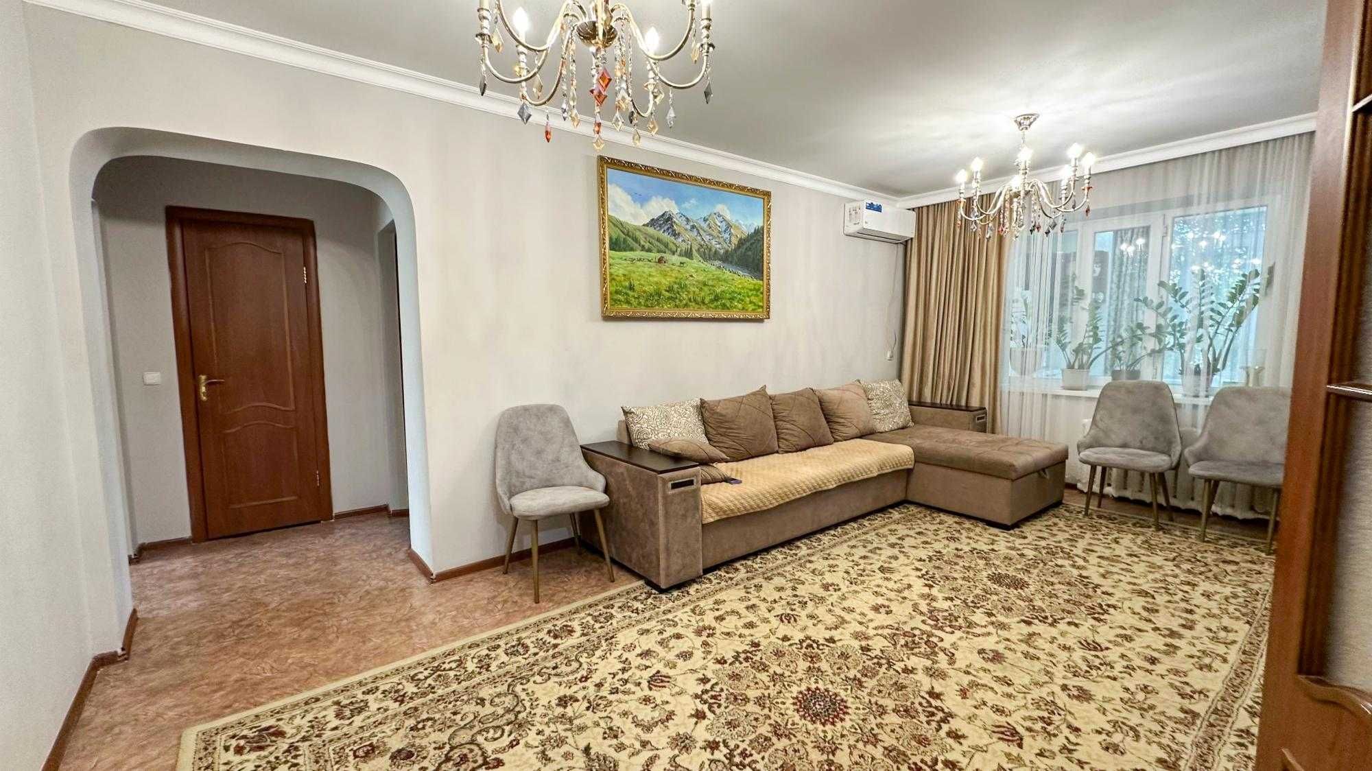 Продам 4 комнатную квартиру в мкр Жастар Айман ИмпериЯ