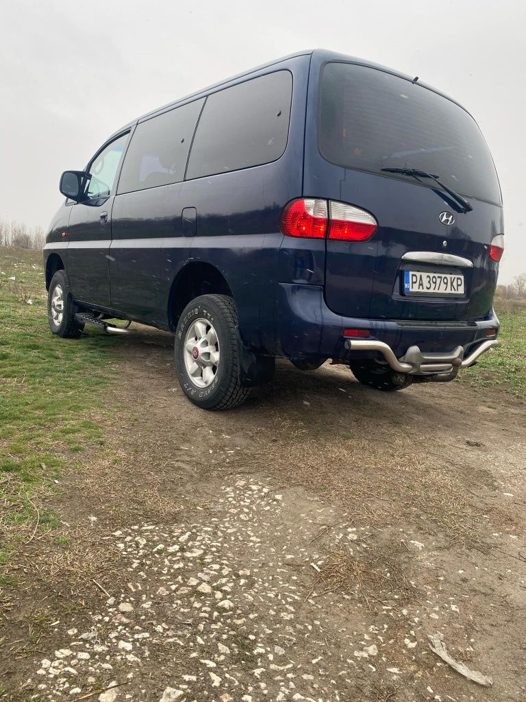 Hyundai Starex 2.5D 4x4