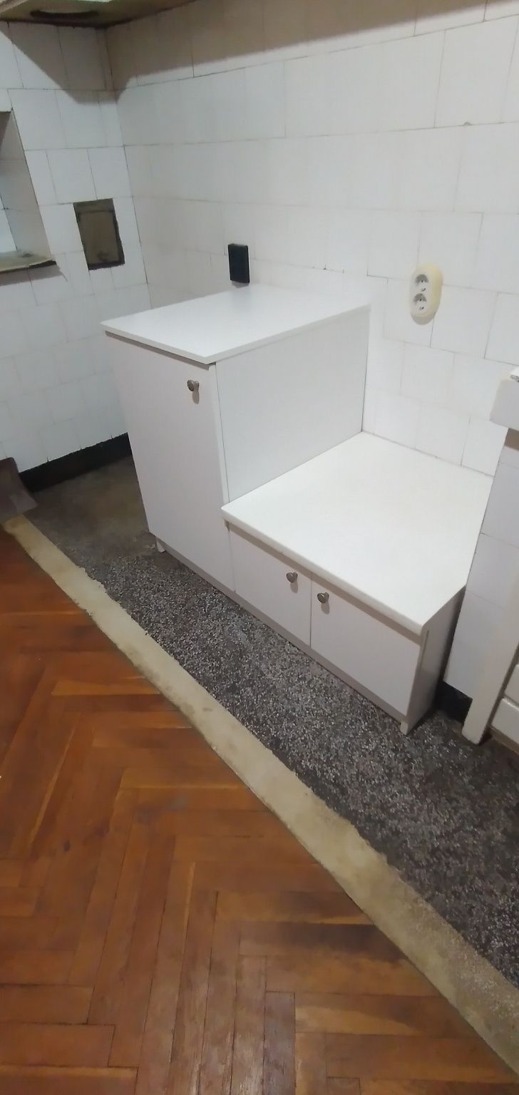 Колплект шкафове за печка и микровълнова