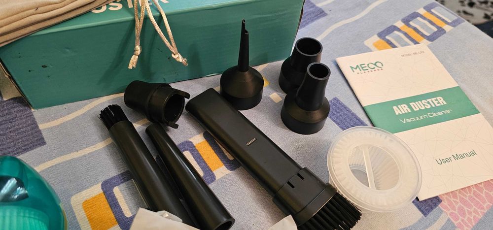 Aspirator auto pc etc nou nefolosit suflanta