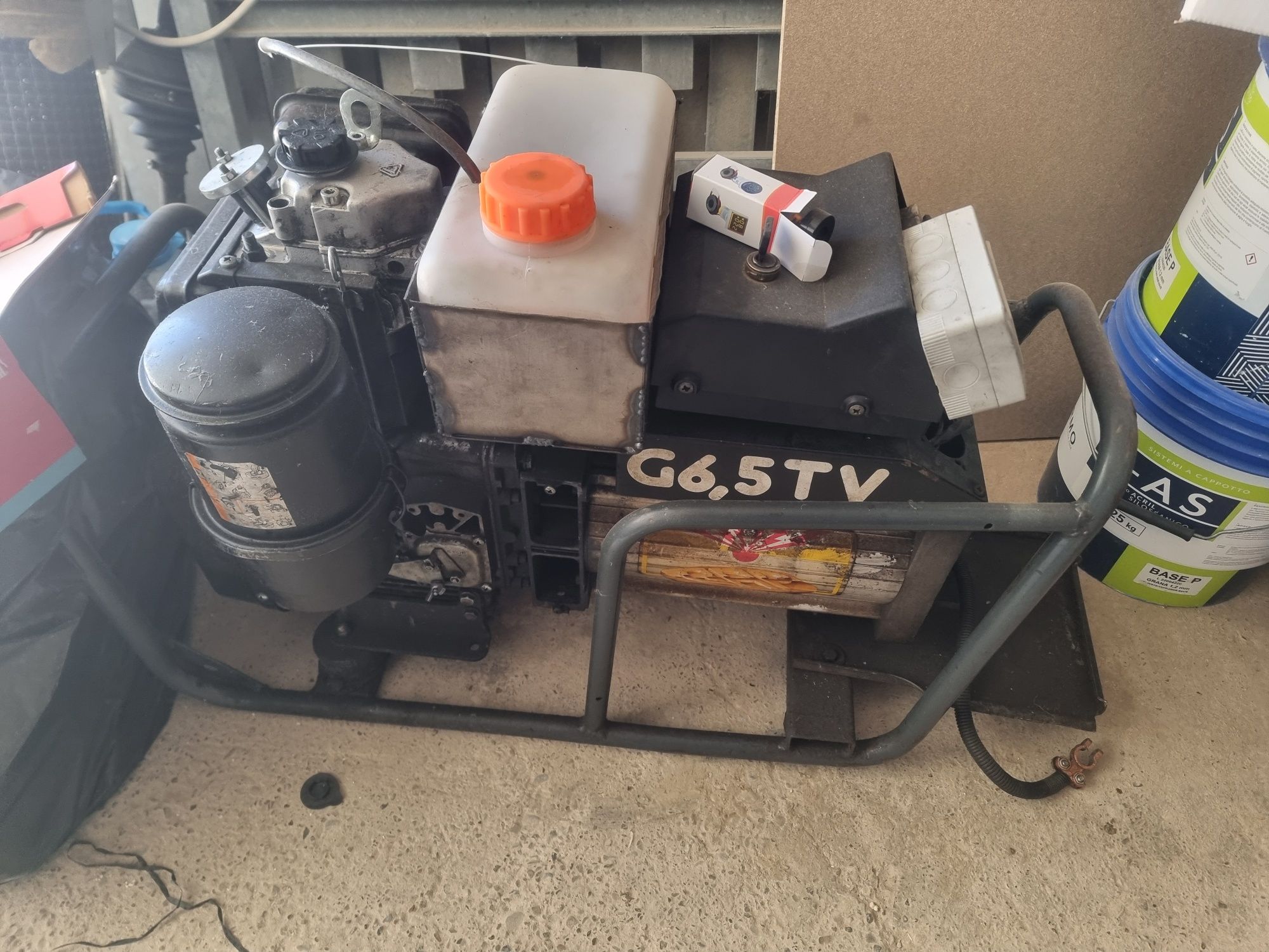 Generator 6.5...diesel cu pornire cheie