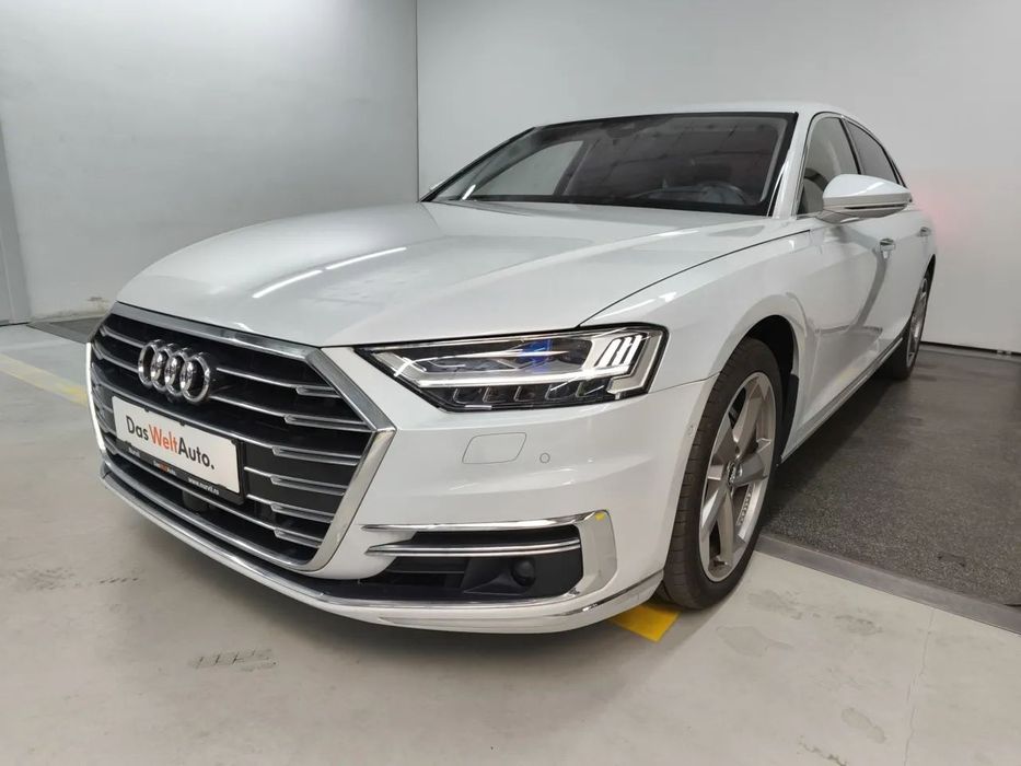 Audi A8 TVA deductibil