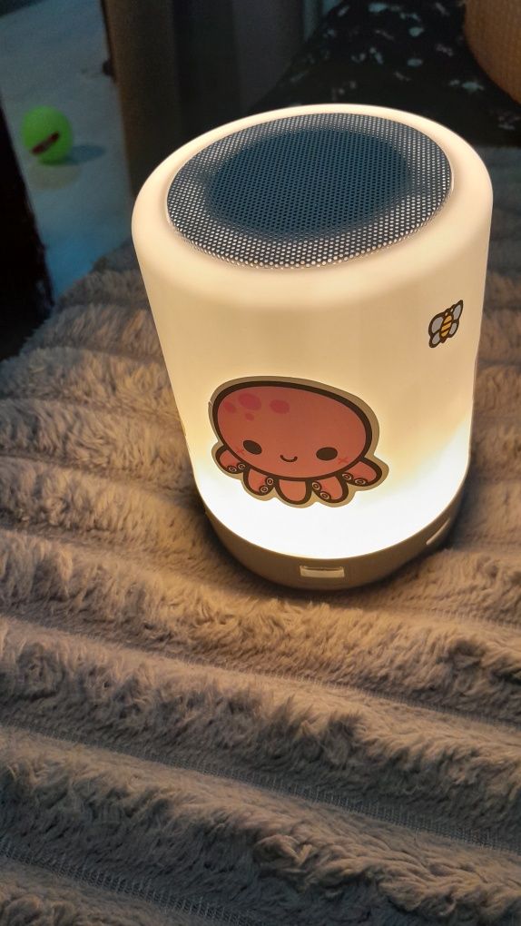 Продам Bluetooth колонку