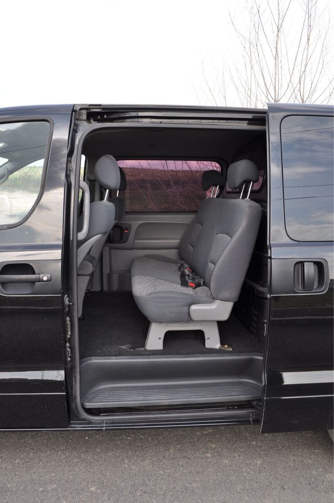 Hyundai H1 Mixt - 2.5 Diesel - Ideal pentru marfa/transport persoane