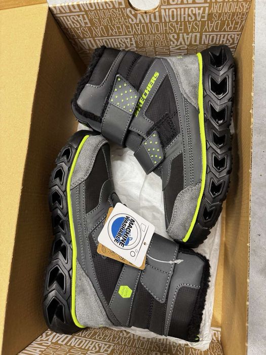 Боти Момче Scetchers