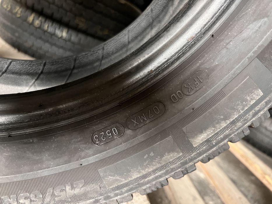 2 anvelope iarna 215/65/16 C , Michelin , DOT 2023