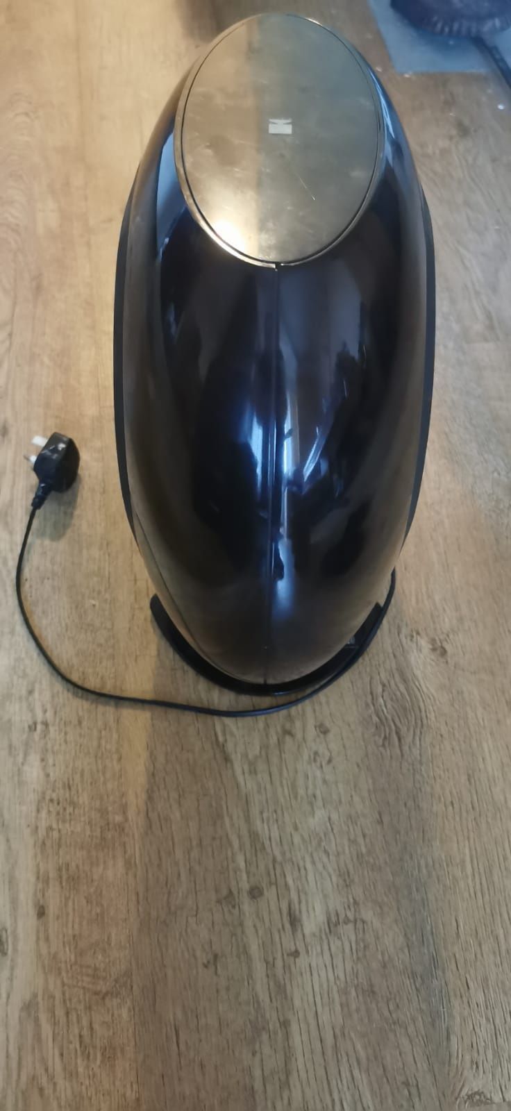 KEF HTB2 active subwoofer