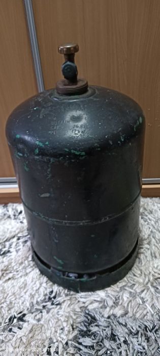 Butelie neagra fara guler