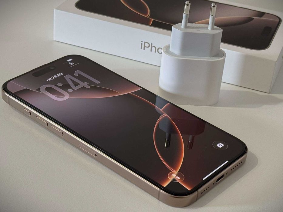 Бартер!Гаранция! iPhone 16 Pro Max Desert Titanium + Адаптер!