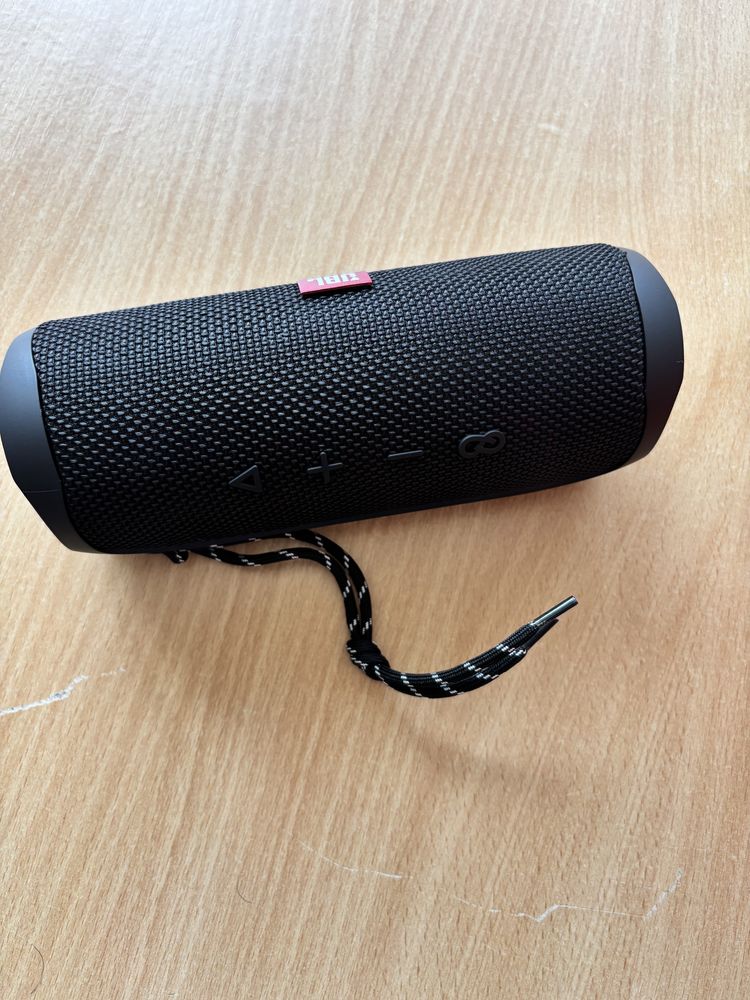 JBL Flip 5 USB C