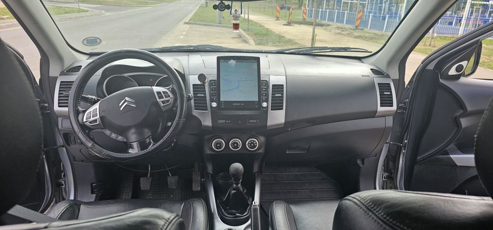 Citroen C-Crosser