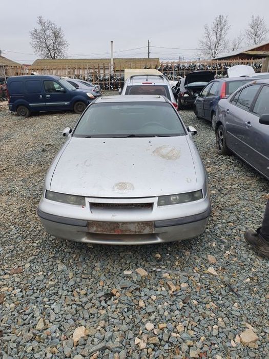 Dezmembrari  Opel CALIBRA A (85)  1990  > 1997 2.0 i Benzina